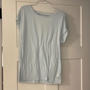 gap fit womens light blue tshirt